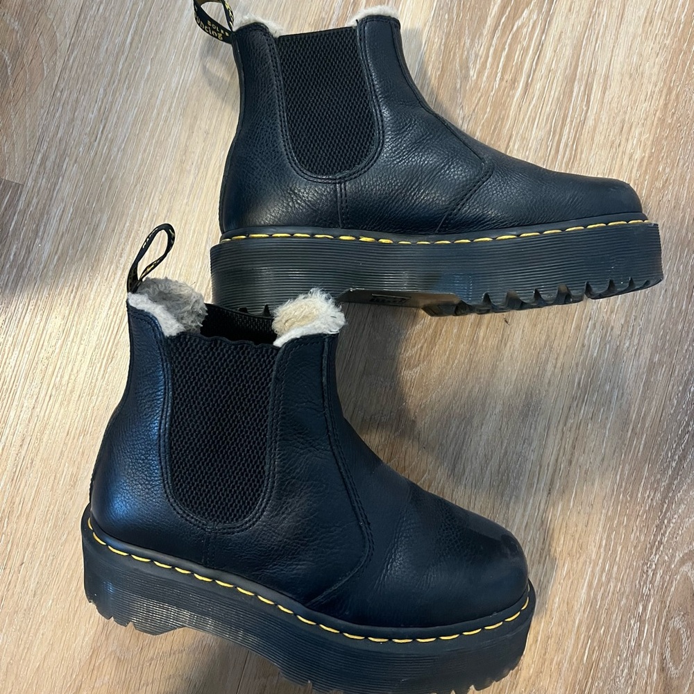 Dr. Martens chunky Chelsea boot